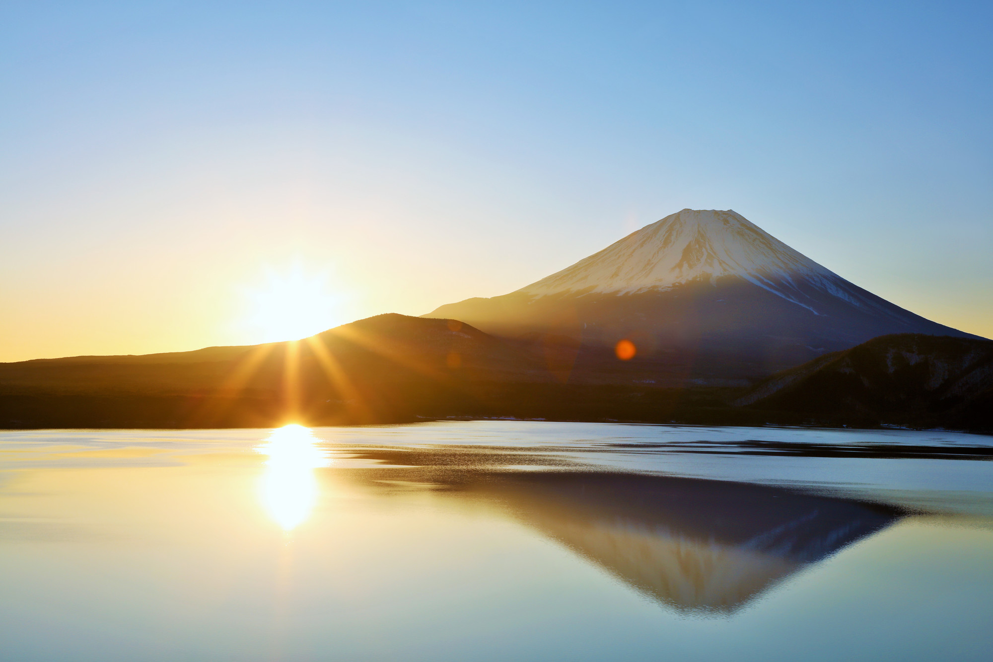 富士山からの日の出