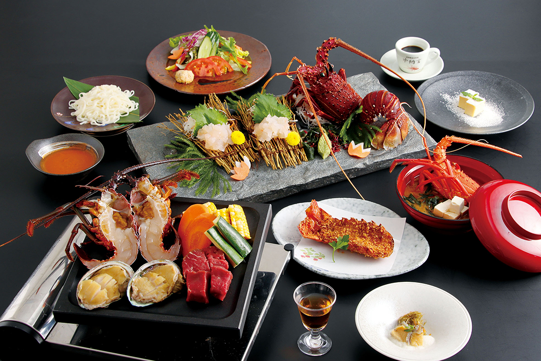 伊勢海老とステーキのわいわい焼コース