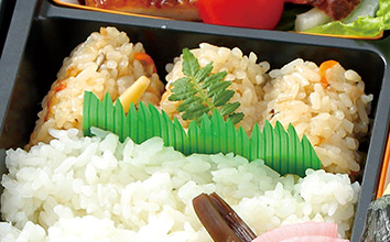 炊き込みごはん